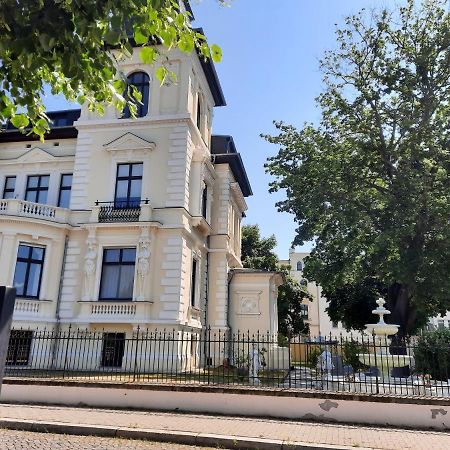 Ferienwohnung Zimmer An Der Zollelbe Magdeburg Exterior foto